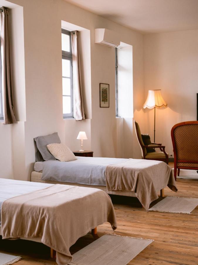 Demeure De Kergoguen Bed & Breakfast Plougonver Luaran gambar